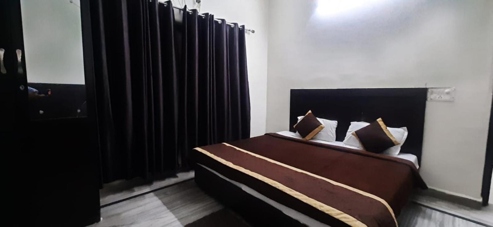 Hotel The Bird เดห์ราดุน ภายนอก รูปภาพ